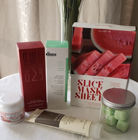 Other - Fabfitfun summer/fall box body items NIP